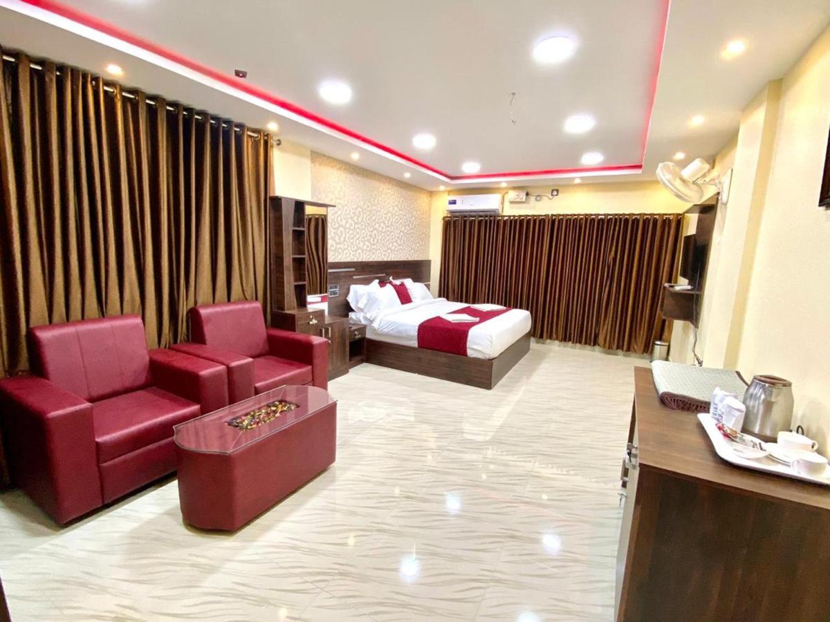 Builda Park Inn Ottappālam 外观 照片