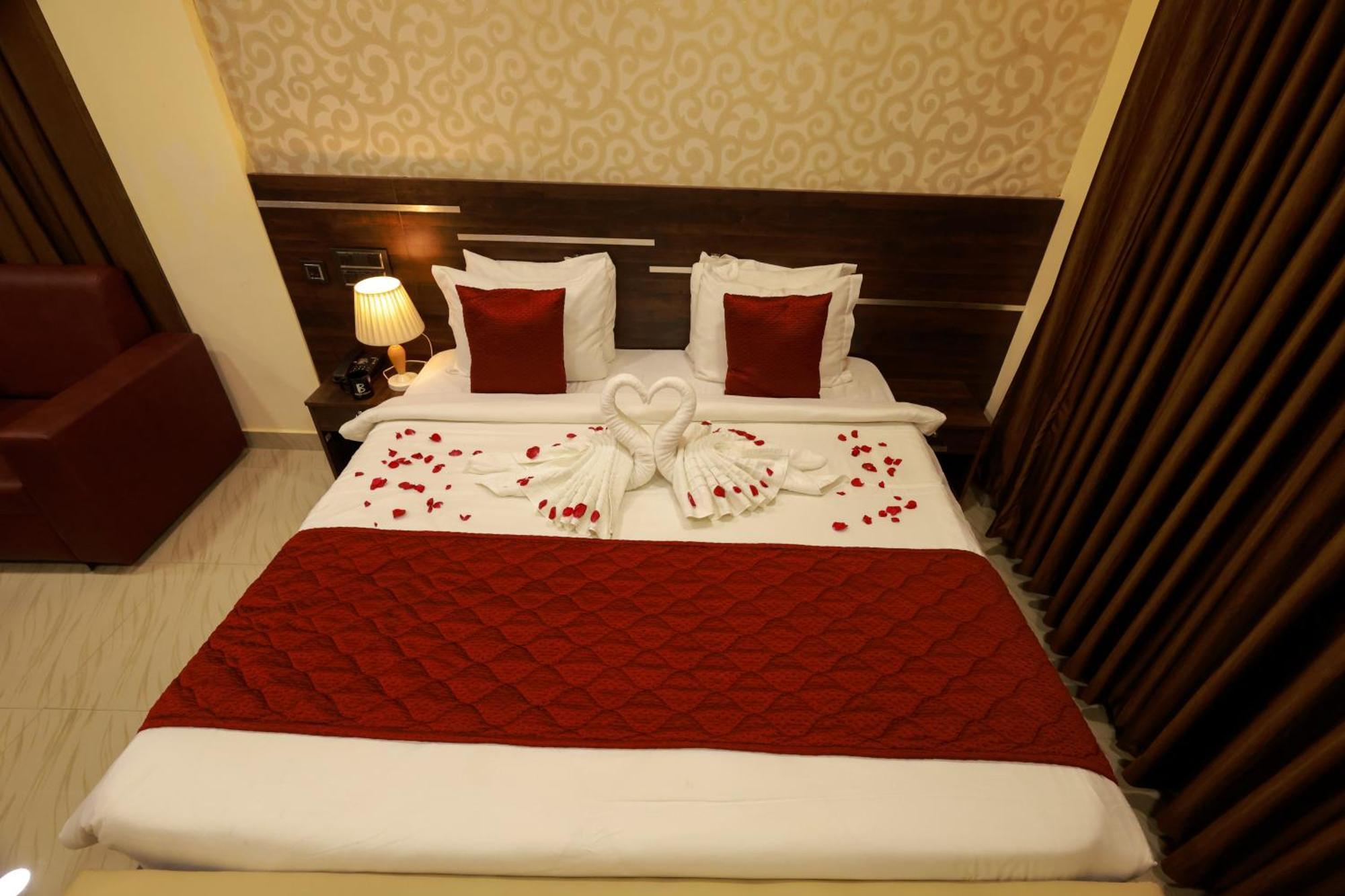 Builda Park Inn Ottappālam 外观 照片