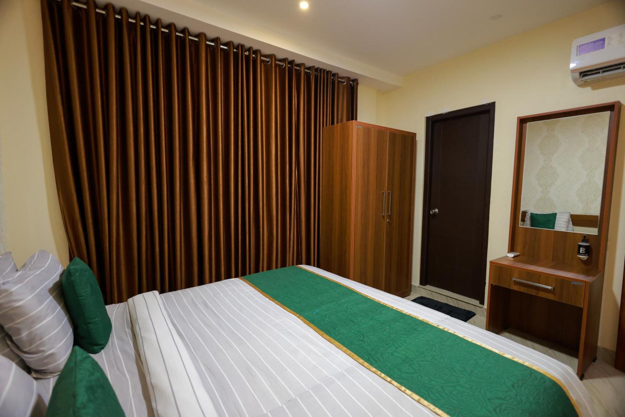 Builda Park Inn Ottappālam 外观 照片