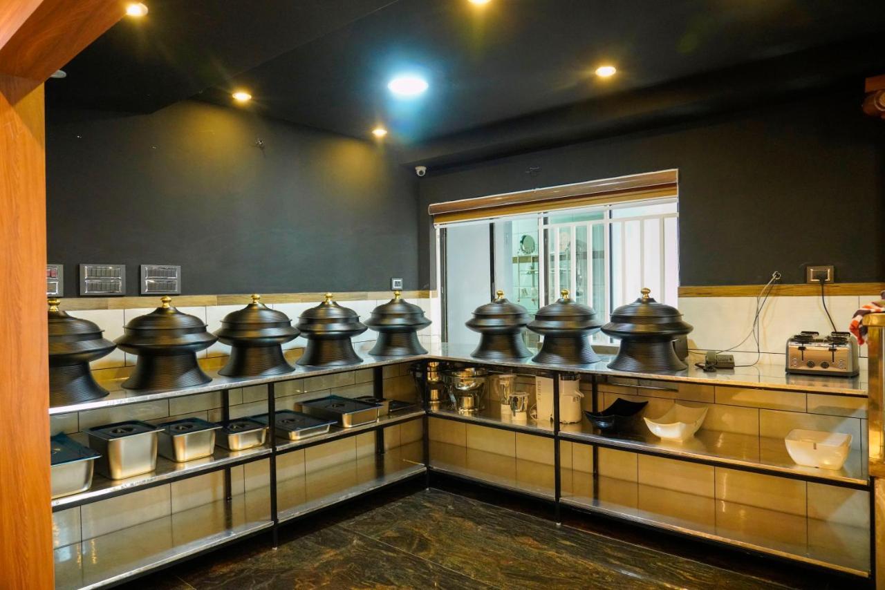 Builda Park Inn Ottappālam 外观 照片